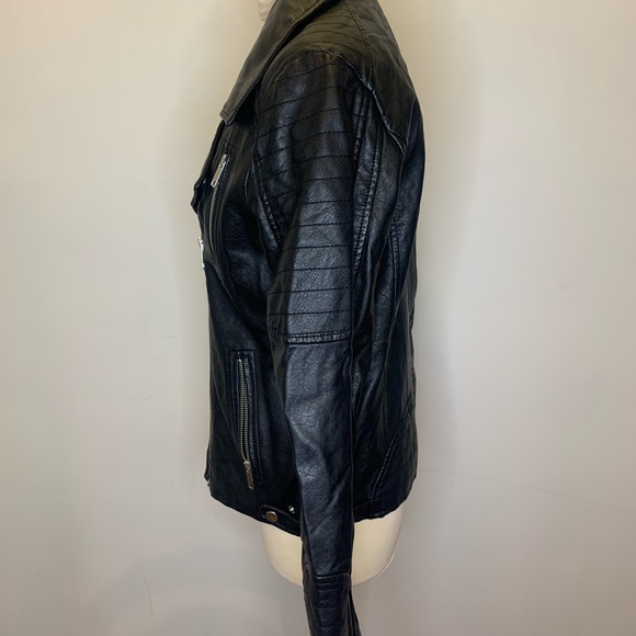 Moto style Leather Jacket - Picture 3 of 3